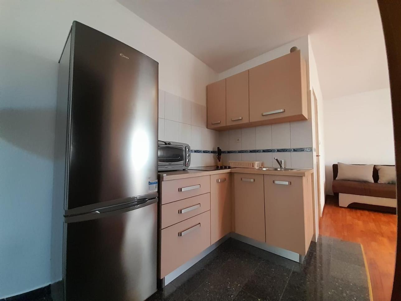 Sreca Apartment Near Beach With Bbq Bibinje Kamer foto